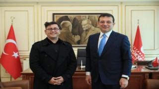 Ekrem İmamoğlu NASA sanatçısı ile buluştu