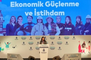 İMAMOĞLU: “KADIN CİNAYETLERİNİ KONUŞMAKTAN UTANÇ DUYUYORUM. KADINLARI İKİNCİ PLANA ATAN ANLAYIŞLA YOL YÜRÜMEK MANTIKSIZ”