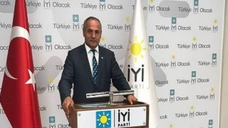 İYİ Partili Başkan Demir, “Andımız, yeni kuşakların Türklük bilinciyle yetişmesi için önemlidir.”