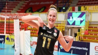VakıfBank, toplamda 9’uncu kez Devler Ligi’nde finalde