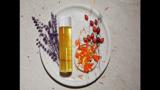 100 Doğal Formülüyle Hamilelerin Güvenle Kullabileceği Çatlak Bakım Yağının Etkisi de Kanıtlandı