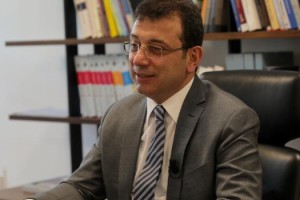 BAŞKAN İMAMOĞLU: “HALKLA İNATLAŞAN ANLAYIŞIN TERSİNE, KATILIMCILIĞI ÜST SEVİYEYE TAŞIMA ANLAYIŞIYLA YOL YÜRÜYORUZ”