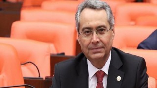 CHP’li Zeybek: ’Gençler Yurt dışına gidiyor!’