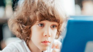 Çocukları dijital dünyada koruyacak 5 yöntem