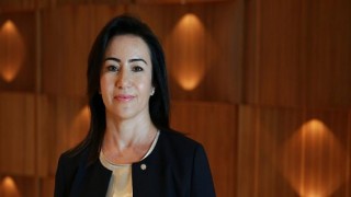 DenizBank’tan Mastercard iş birliğiyle Türkiye’nin ilk Metal Kredi Kartı