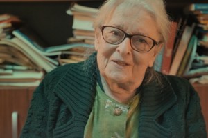 FELSEFEMİZİN 1 NUMARASI IOANNA KUÇURADİ, ÇINAR OSKAY’LA 'KONUŞMAMIZ LAZIM’DA