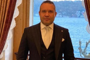 Musixen, Azerbaycan pazarında