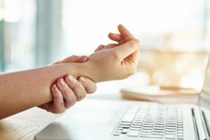 Pandemi Elimizi Yordu