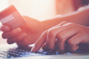 Tüketiciler en çok kart aidat ücretlerinden şikayetçi