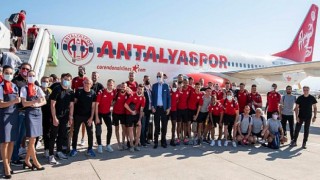 Antalyaspor, Ziraat Türkiye Kupası finali yolculuğuna Corendon Airlines’ın takım uçağıyla başladı