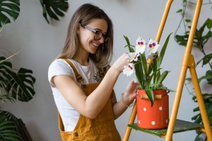 ‘EVDE SIKILMAMA REHBERİ’NİZ ZUBİZU’DAN