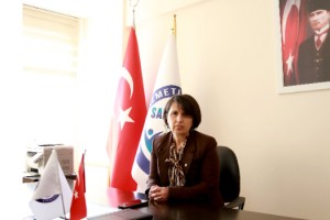 HEMŞİRELER GÜNÜ’NDE MESLEĞİN SORUNLARINA DEĞİNDİLER: