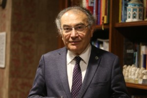 Prof. Dr. Nevzat Tarhan: “Pandemiye rağmen bayram ruhunu yaşatmalıyız”