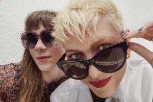 UNOFFICIAL İLE İÇİNİZDEKİ SIRA DIŞI TARAFI YANSITACAK 