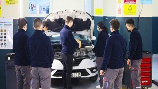 Bosch Car Service, ilk defa bir okulda hizmet veriyor