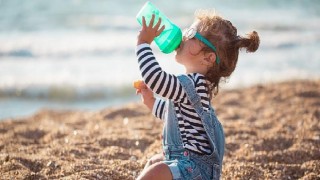 Çocuklarda güneş çarpmasına karşı 8 kritik önlem