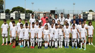 Geleceğin Futbol Yıldızlarını Yetiştiren Real Madrid Futbol Okulu 5 Yaşında!