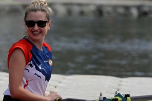 HALİÇ, KÜREK YARIŞLARIYLA ŞENLENDİ