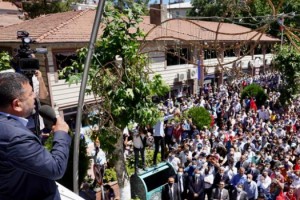 İMAMOĞLU, MALATYA’DA DA “BETON KANAL” MESAJI VERDİ:“TAHRİBATIN EN DERİNİNİ İSTANBUL YAŞIYOR”