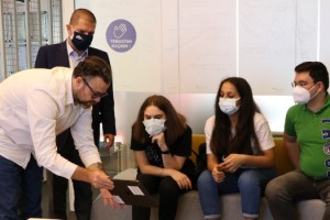 LİSELİLER TEKNOFEST’TE ELEKTRİKLİ ARAÇLARINI YARIŞTIRIYOR!