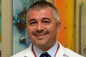 MEME KANSERİ TİROİD KANSERİ RİSKİNİ ARTIRABİLİR