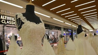 Mülteci kadınlar tarafından dikilen gelinlikler ilk kez ANKAmall’da…