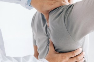 Omuz Ağrısıyla Başvuranların Yüzde 60’ının Nedeni Omuz Sıkışması