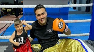 Torbalı’nın Minik Burak’ı CZN Burak ile buluştu