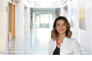 Güneş lekeleri koyu tenlilerde daha kalıcı olabiliyor