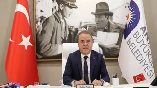 Başkan Böcek’ten Zafer Bayramı mesajı