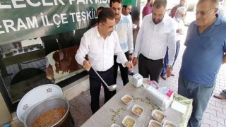 Gelecek Partisi Meram’dan Aşure Etkinliği