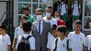 Gölbaşı Belediye Başkanı Şimşek Geleceğin Sporcuları İle Bir Araya Geldi…