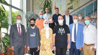 Başarılı öğrencilere Salihli TSO’dan ödül