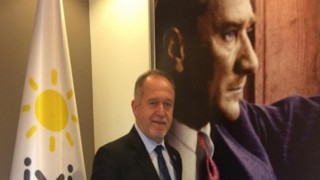 Başkan Yıldızlar: Partimize Çamur Atmaya Kalkanlar Önce Aynaya Baksın”