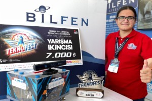 Bilfen Lisesi Öğrencisi Aksel Deniz Akgül’den Büyük Başarı: 