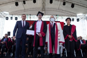 BİLGİ’li öğrencilerin mezuniyet coşkusu