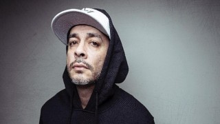 Nilüfer +1 Güz Konserleri Evdeki Saat ve Ceza ile devam ediyor