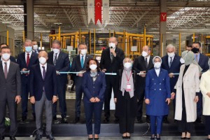 ŞİŞECAM ANKARA FABRİKASI İKİNCİ FIRINININ AÇILIŞI CUMHURBAŞKANI ERDOĞAN’IN TEŞRİFLERİYLE GERÇEKLEŞTİRİLDİ