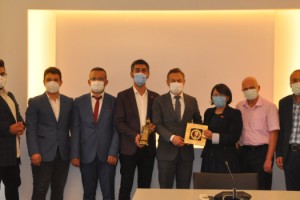 “MEMUR-SEN’İN SÖZ ETTİĞİ KANUN DEĞİŞİKLİĞİ ILO NORMLARINA AYKIRILIK VE ÖRGÜTLENME ÖZGÜRLÜĞÜNÜ İHLAL TEŞKİL EDİYOR!”