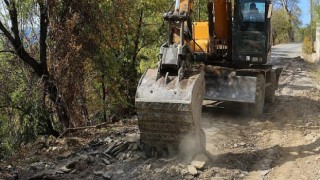 Akseki Günyaka yolunda bakım onarım çalışması
