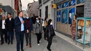 Başkan Gümrükçü Saha Çalışmalarını Sürdürüyor