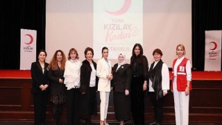 Sanatçılardan Kızılay’la Kız Çocuklarının Eğitimine Deste