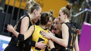 VakıfBank, Galatasaray HDI Sigorta’ya set vermedi