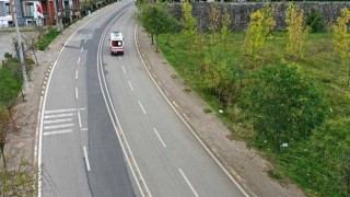Başiskele İstiklal ve Cumhuriyet’te yol çizgileri çizildi