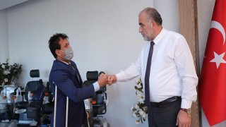 Başkan Sandıkçı’dan Engellilere Akülü Araç