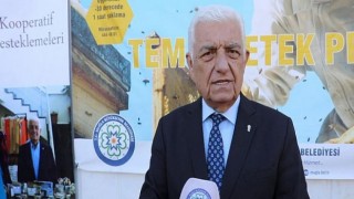 Büyükşehir Destekliyor Arıcının Yüzü Gülüyor
