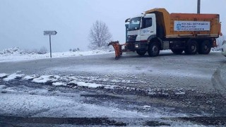 Büyükşehir’in ekipleri hafta sonu kar mesaisindeydi