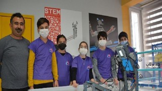 Büyükşehir’in Tarsus Kadın Ve Çocuk Bilim, Teknoloji Atölyesi’ndeki Çocuklar Başarıdan Başarıya Koşuyor