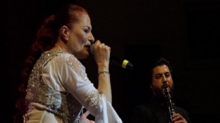 Candan Erçetin ve Serkan Çağrı’dan görkemli kapanış!