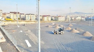 Darıca Nene Hatun Stadında sıra çim serimine geliyor